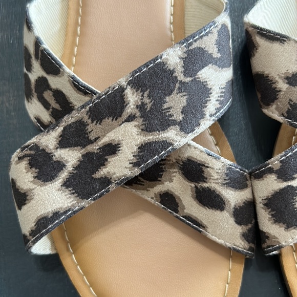 Leopard sandals - Picture 3 of 4